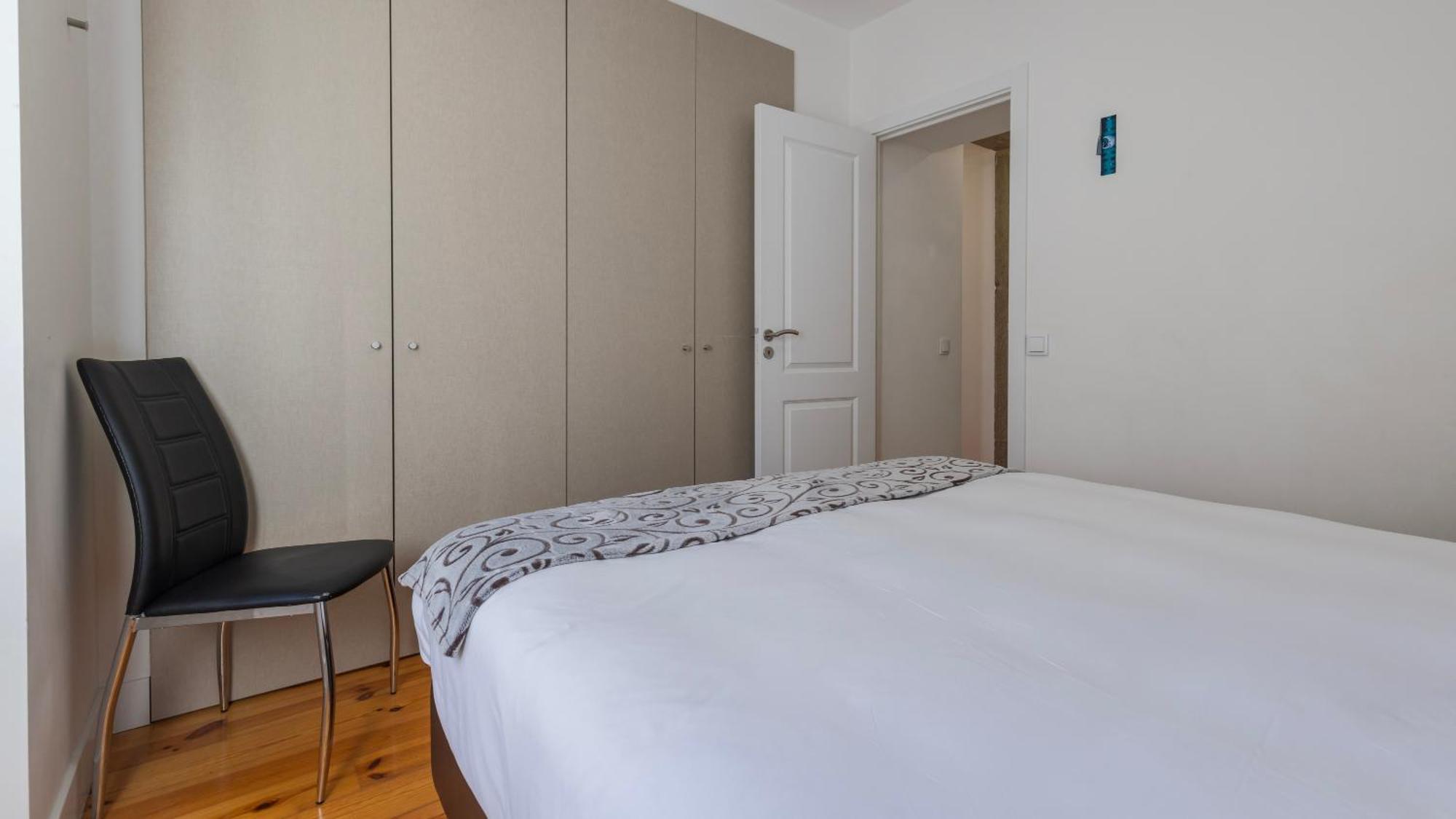 Comfort & Bright Apartment By Lovelystay Lisbona Esterno foto