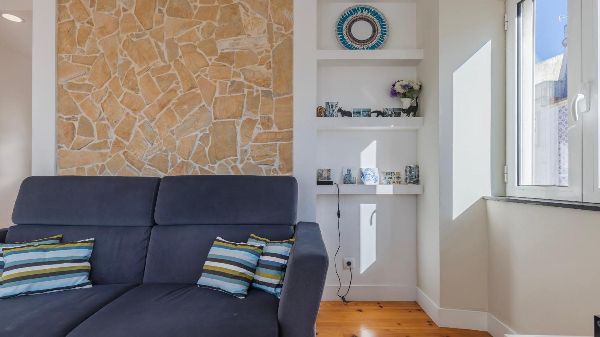 Comfort & Bright Apartment By Lovelystay Lisbona Esterno foto