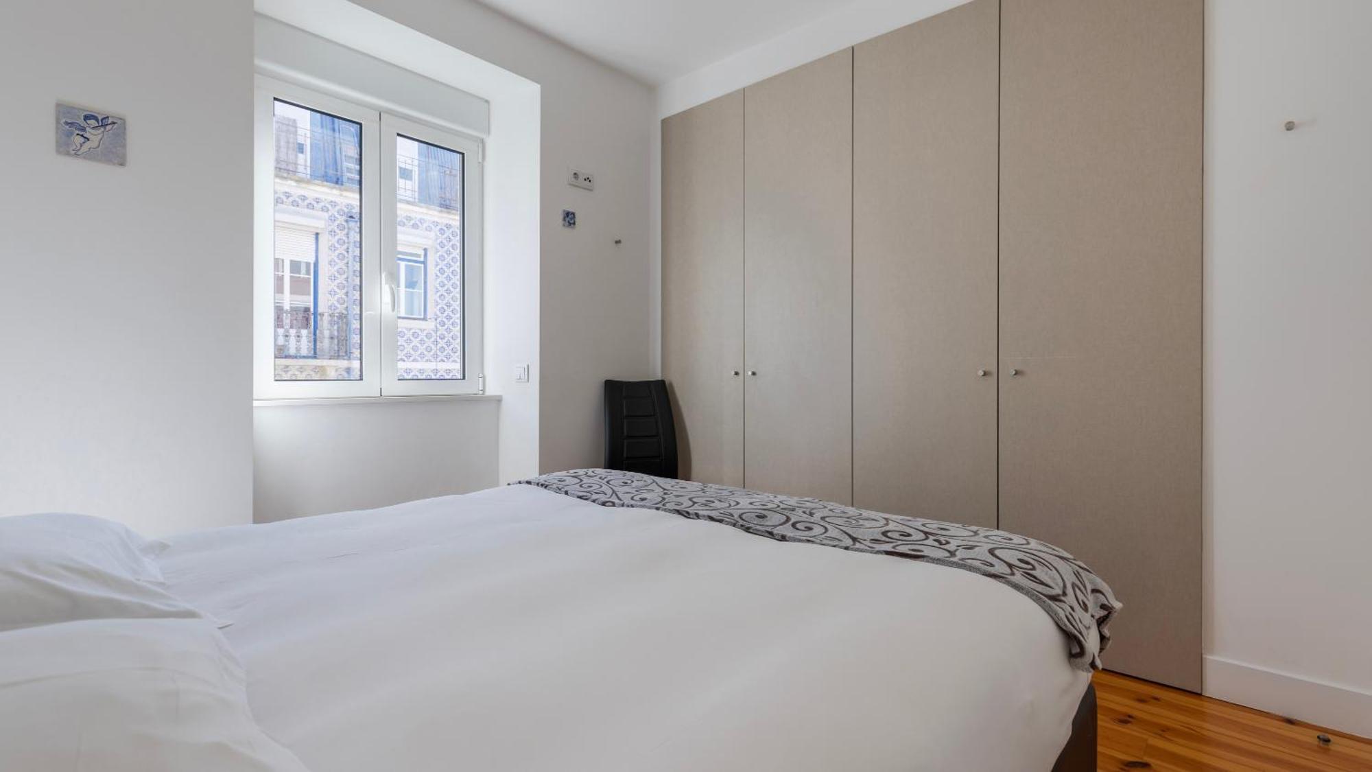 Comfort & Bright Apartment By Lovelystay Lisbona Esterno foto
