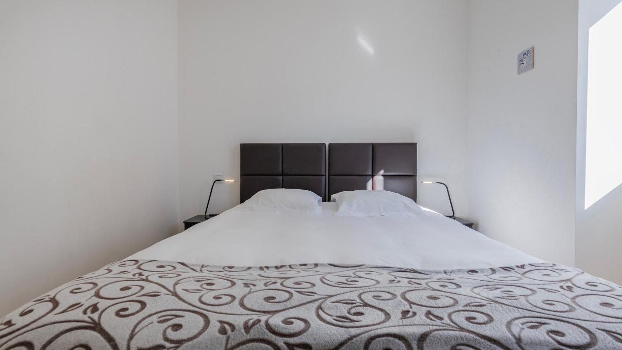 Comfort & Bright Apartment By Lovelystay Lisbona Esterno foto